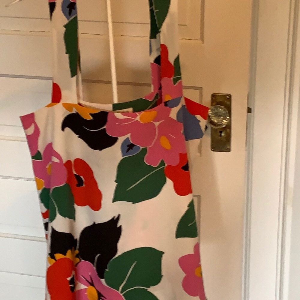 Show me‎ your MuMu  wide strap floral blouse. NWOT retail 188